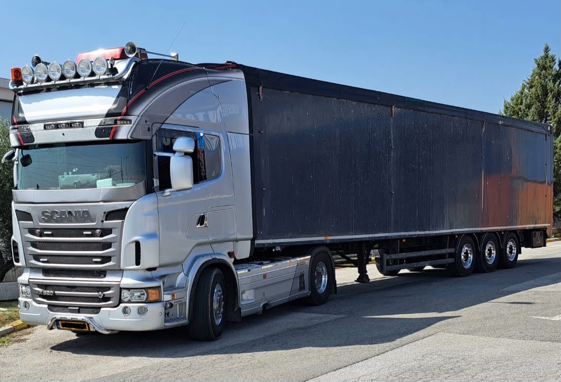 Active Transport Fleet Vehicle 8